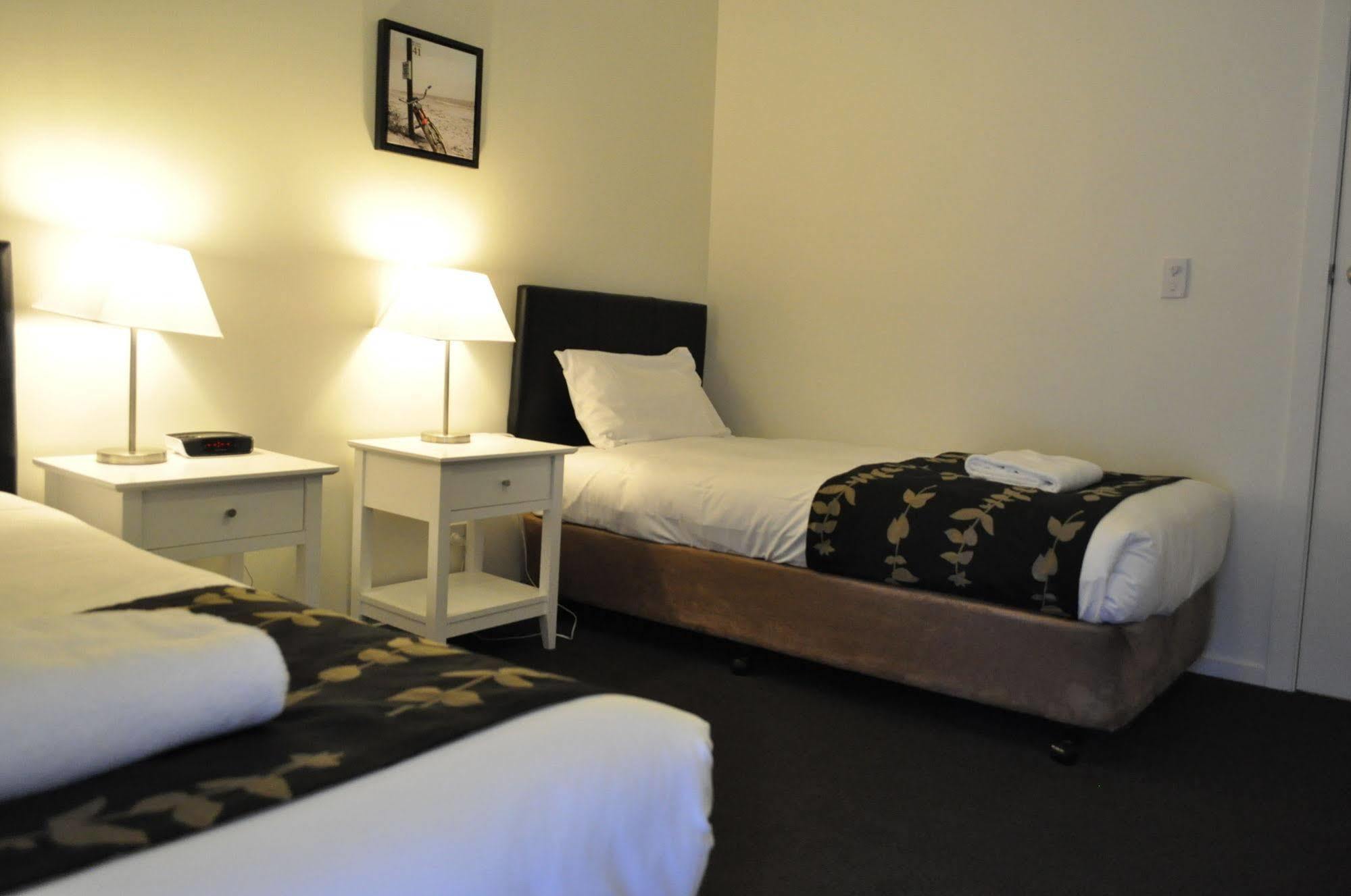 Albury Burvale Motor Inn Eksteriør bilde