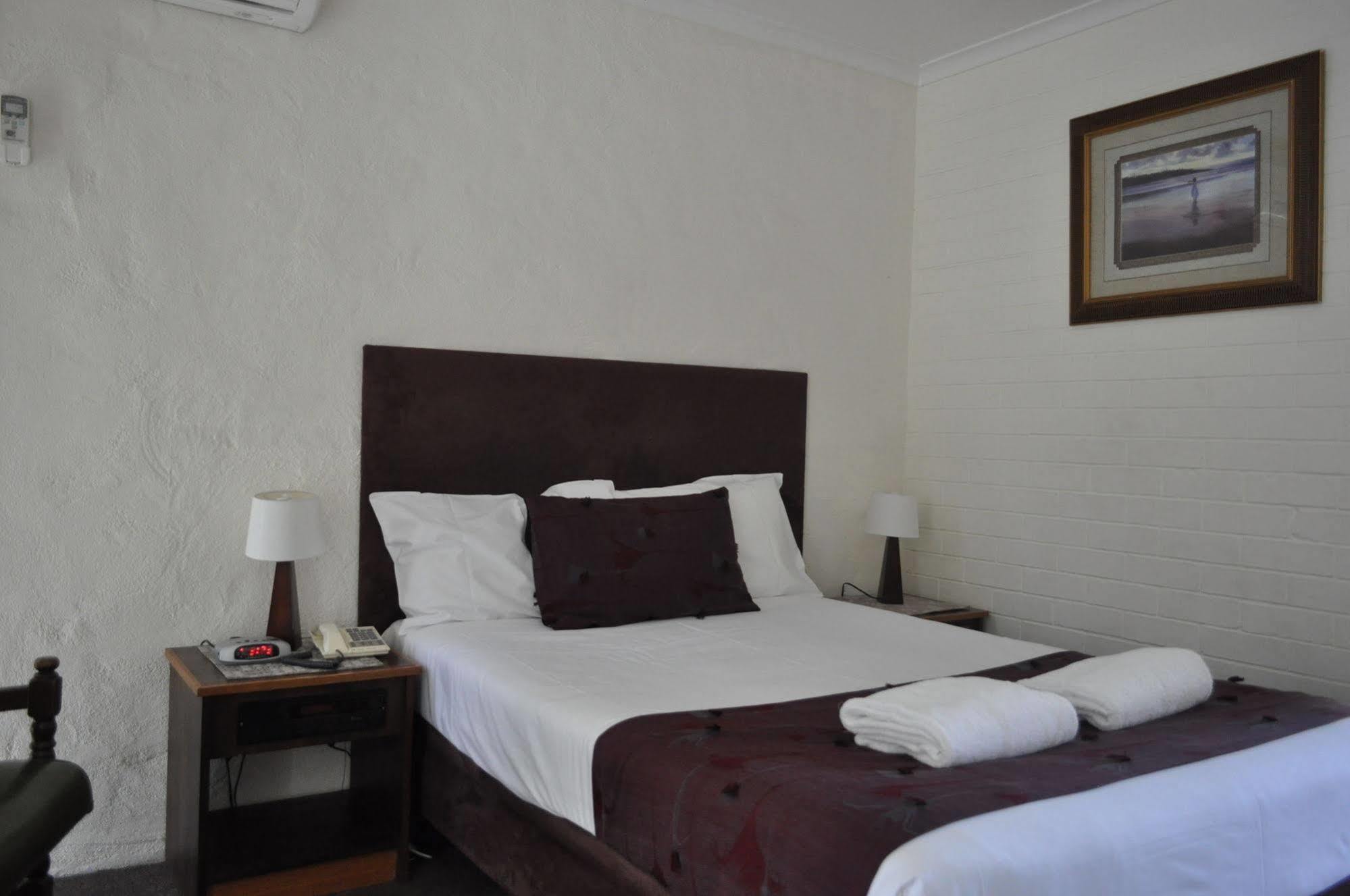 Albury Burvale Motor Inn Eksteriør bilde